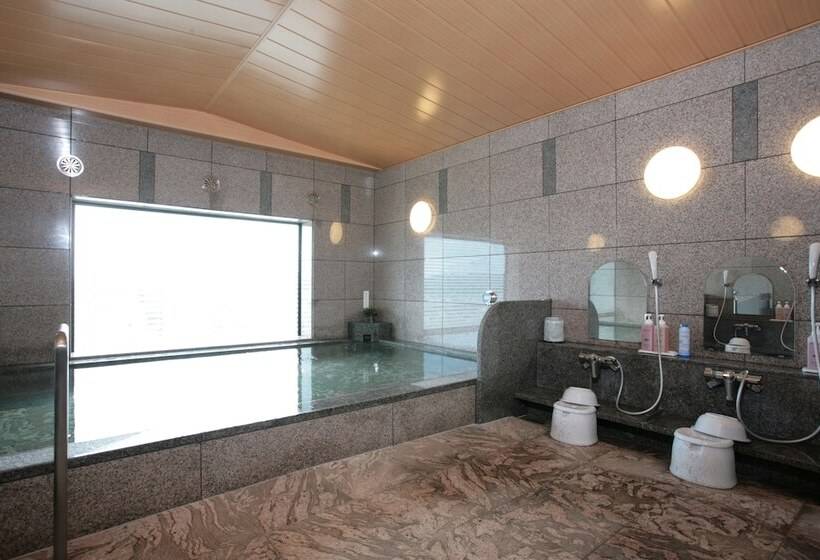 فندق Route Inn Iwaki Ekimae