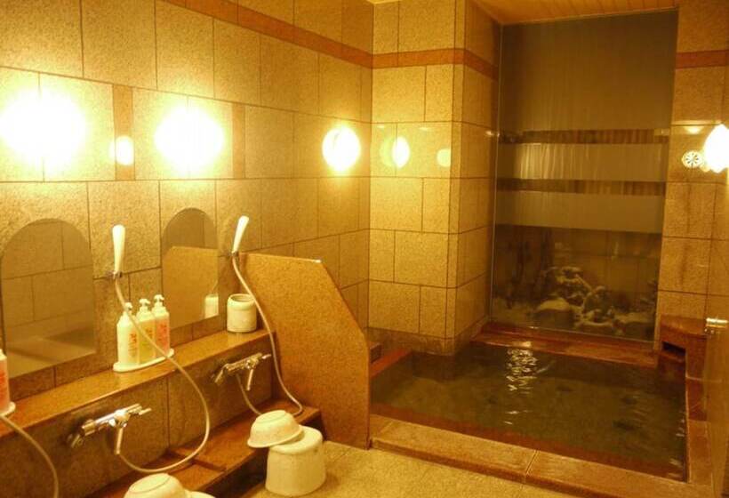 호텔 Route Inn Tomakomai Ekimae