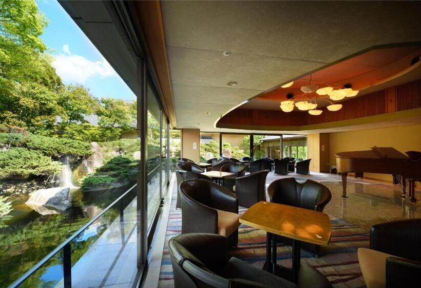 فندق Saryou Souen