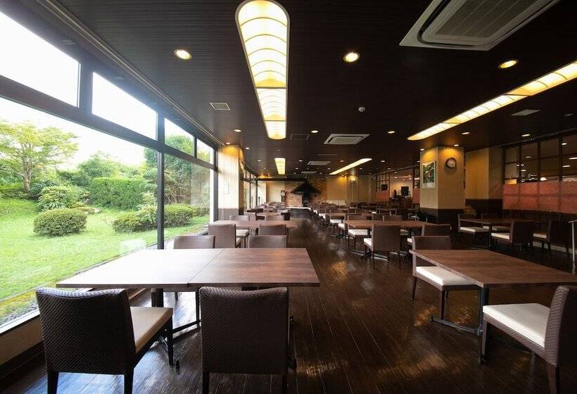 ホテル Yufuin Sansuikan