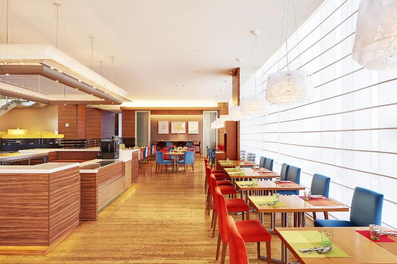 בית מלון כפרי Sheraton Grand Hiroshima