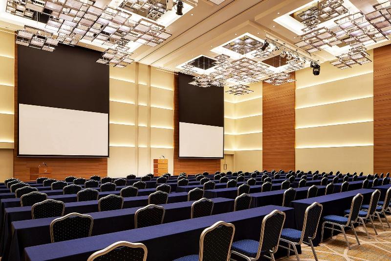 בית מלון כפרי Sheraton Grand Hiroshima