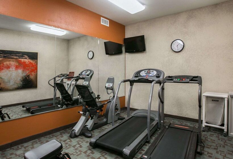 호텔 Sleep Inn & Suites Hwy 290 Nw Freeway