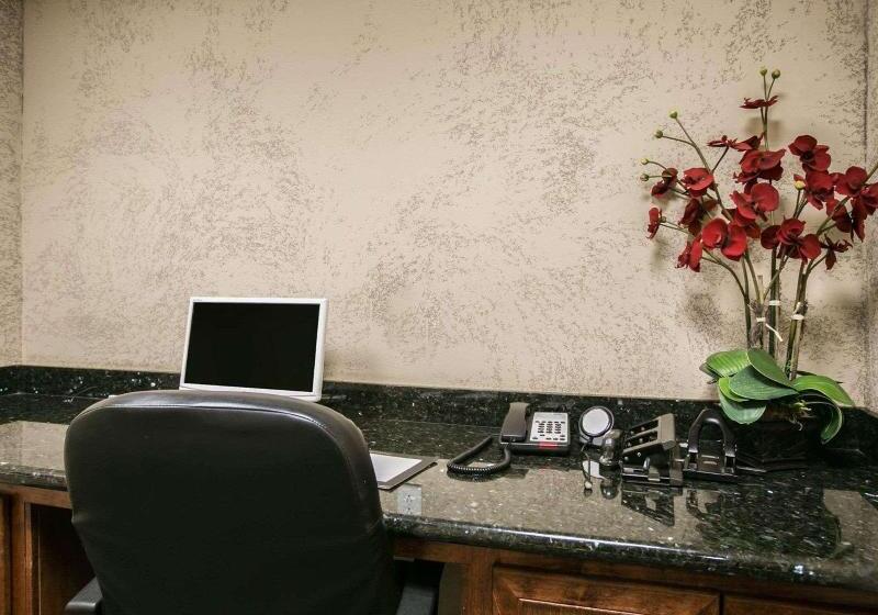 호텔 Sleep Inn & Suites Hwy 290 Nw Freeway