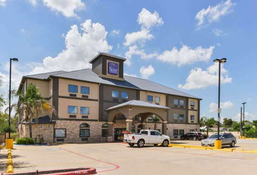 Отель Sleep Inn And Suites Downtown Houston