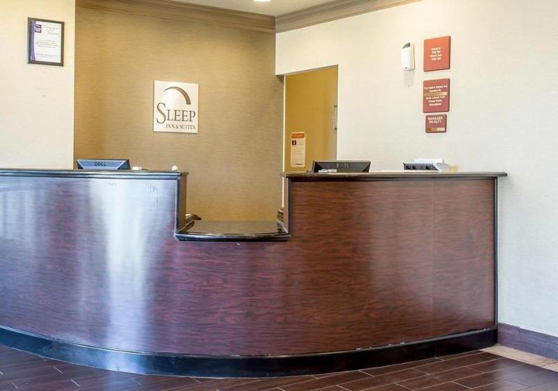 فندق Sleep Inn & Suites