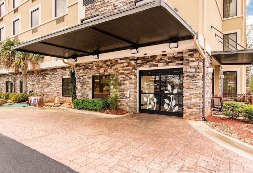 فندق Sleep Inn & Suites