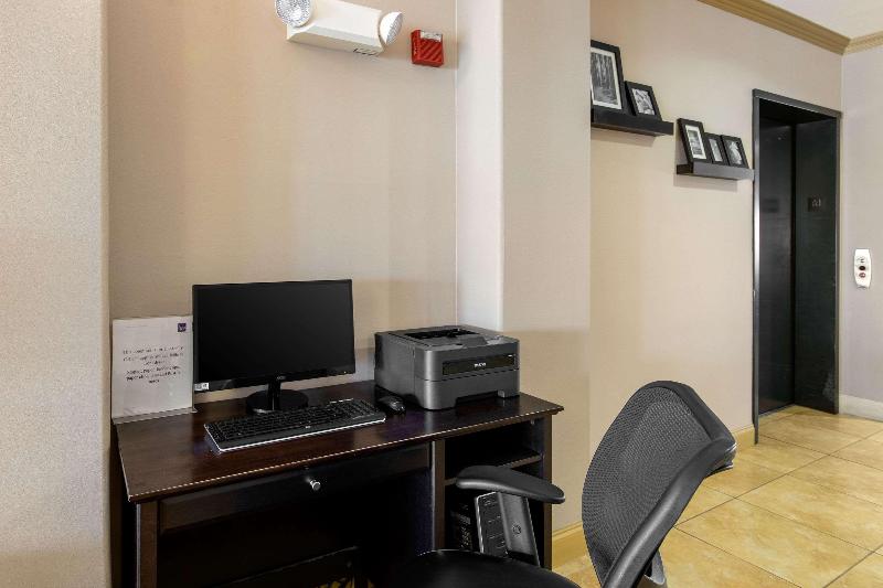 فندق Sleep Inn & Suites Near Fort Cavazos