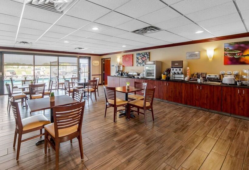 בית מלון כפרי Sleep Inn & Suites Norman Near University