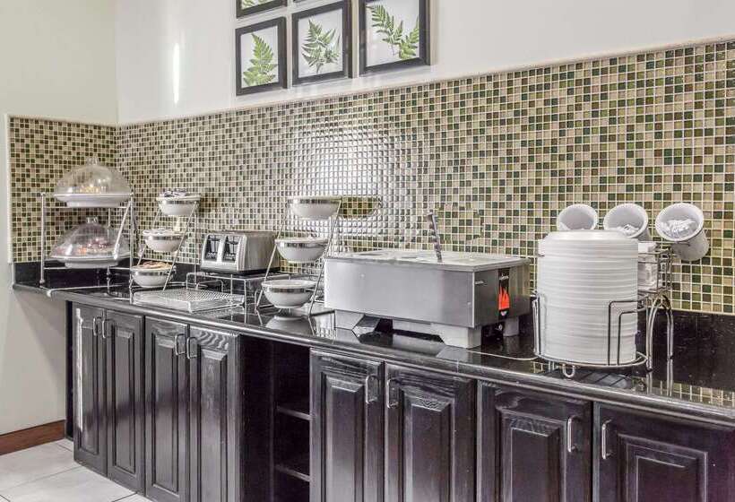 فندق Sleep Inn & Suites West Medical Center