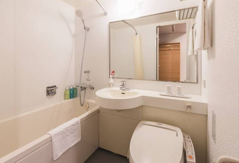 Отель Sotetsu Fresa Inn Kamakura Ofuna Kasama Guchi