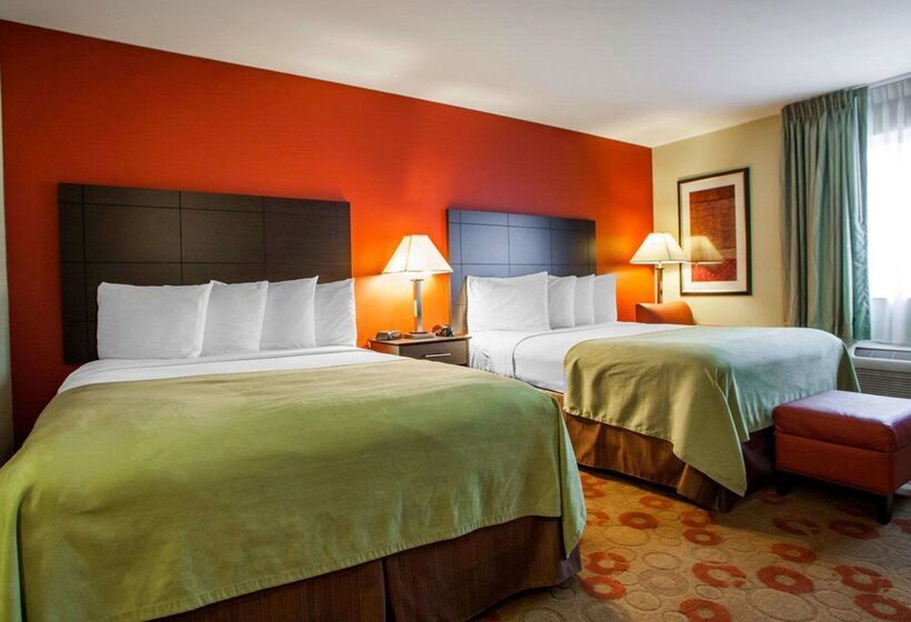 호텔 Suburban Studios Cedar Falls