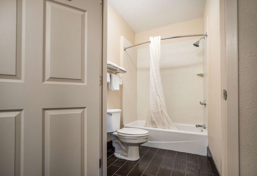 Surestay Hotel By Best Western Alice