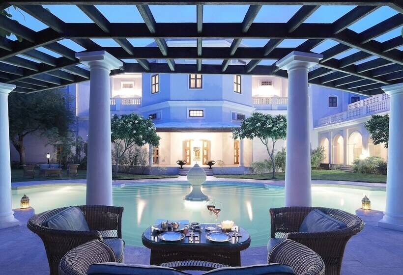 هتل Taj Falaknuma Palace