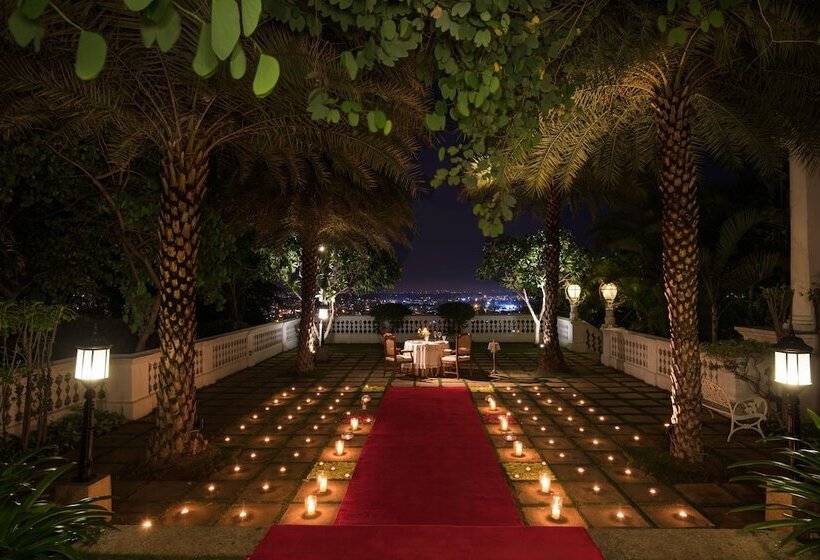 هتل Taj Falaknuma Palace