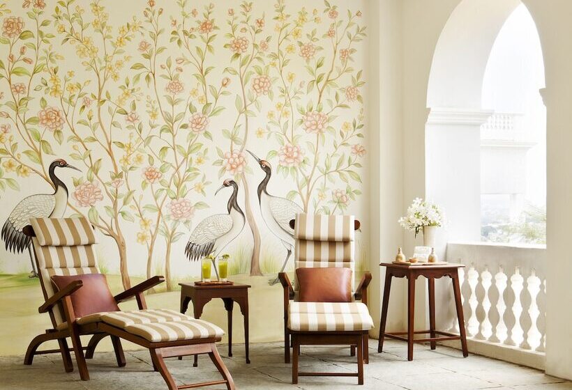 هتل Taj Falaknuma Palace