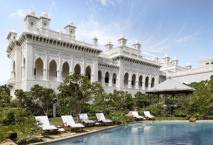 هتل Taj Falaknuma Palace