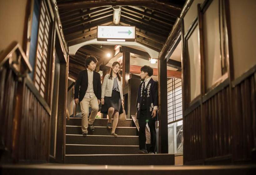 호텔 Takamiya Ryokan Miyamaso