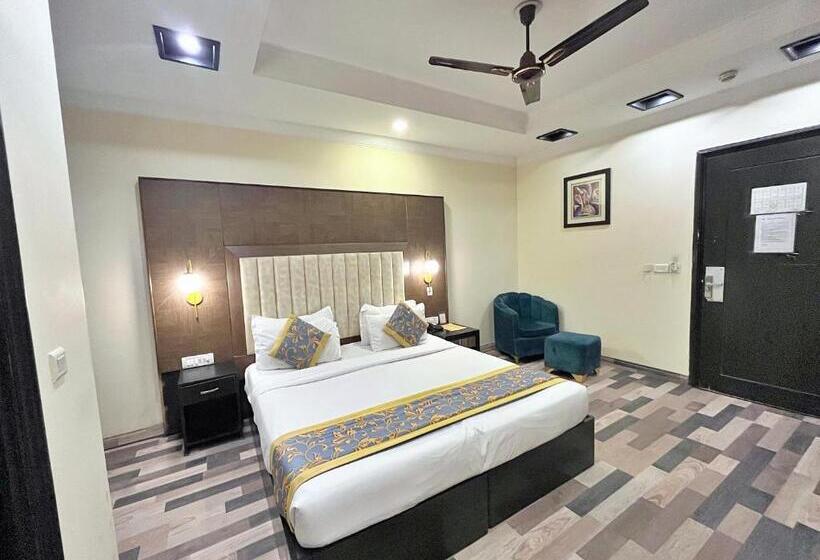 The Oakland Plaza By Orion Hotels