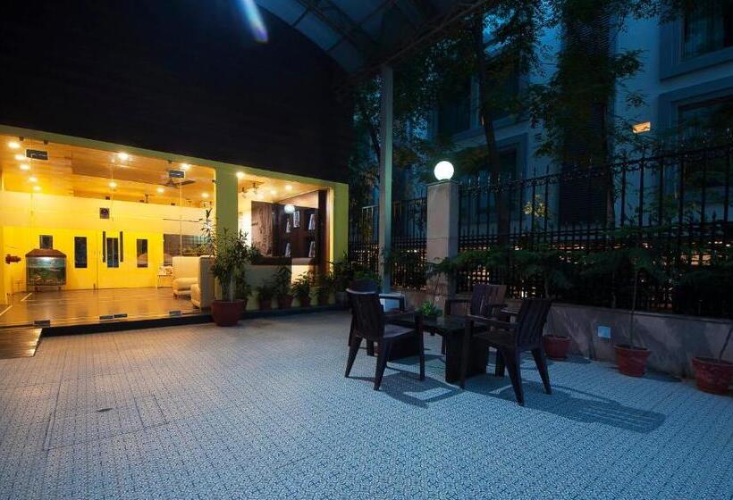 The Oakland Plaza By Orion Hotels