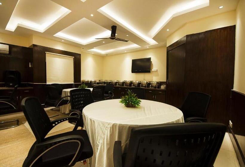 The Oakland Plaza By Orion Hotels