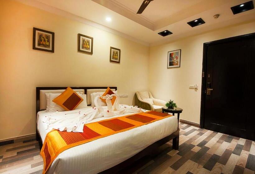 The Oakland Plaza By Orion Hotels