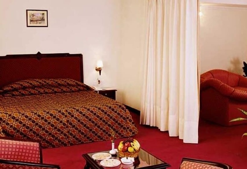 酒店 The Windsor Castle