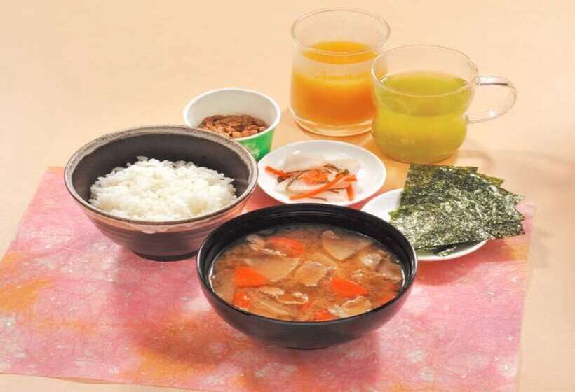 בית מלון כפרי Tokyu Stay Gotanda