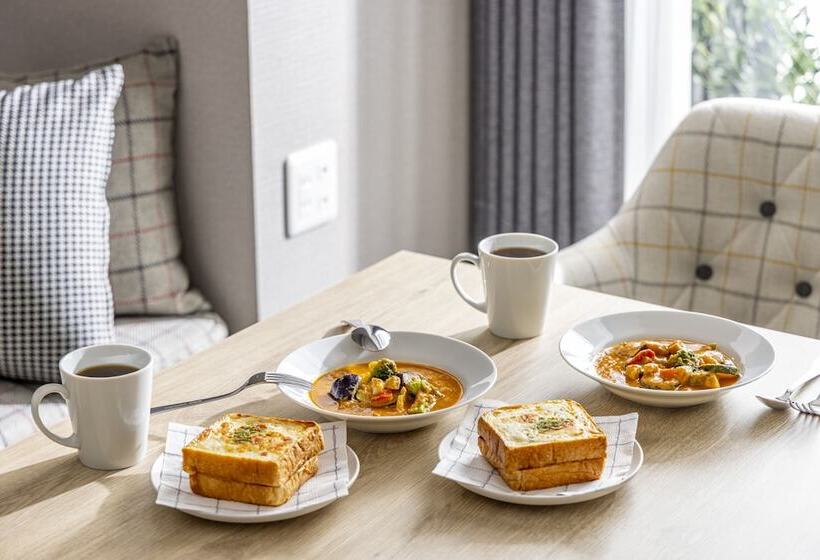 Отель Tokyu Stay Suidobashi