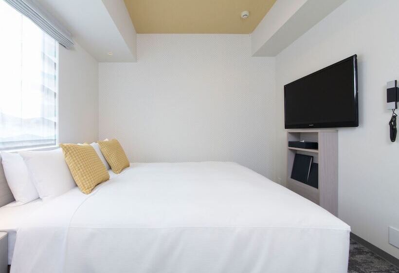 Отель Tokyu Stay Suidobashi