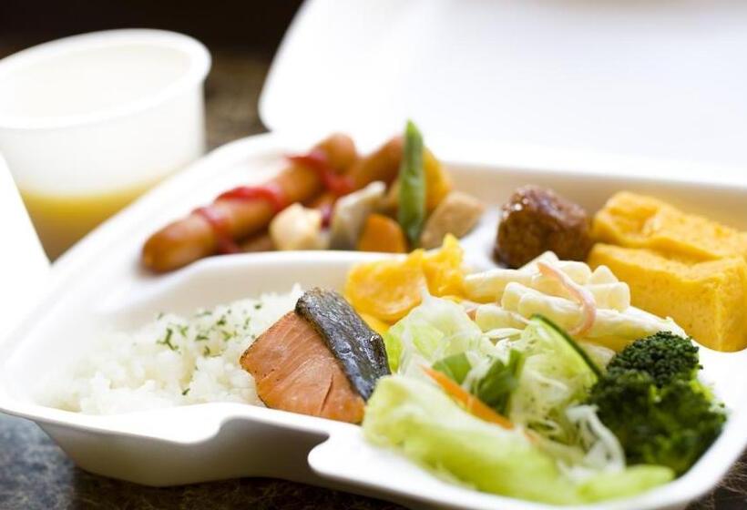 호텔 Toyoko Inn Kanazawa-eki Higashi-guchi