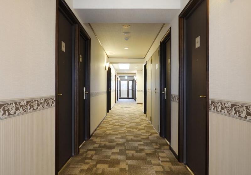 فندق Toyoko Inn Naha Shin-toshin Omoromachi