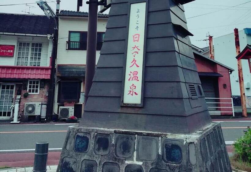 هتل Toyoko Inn Shin-Yatsushiro Ekimae
