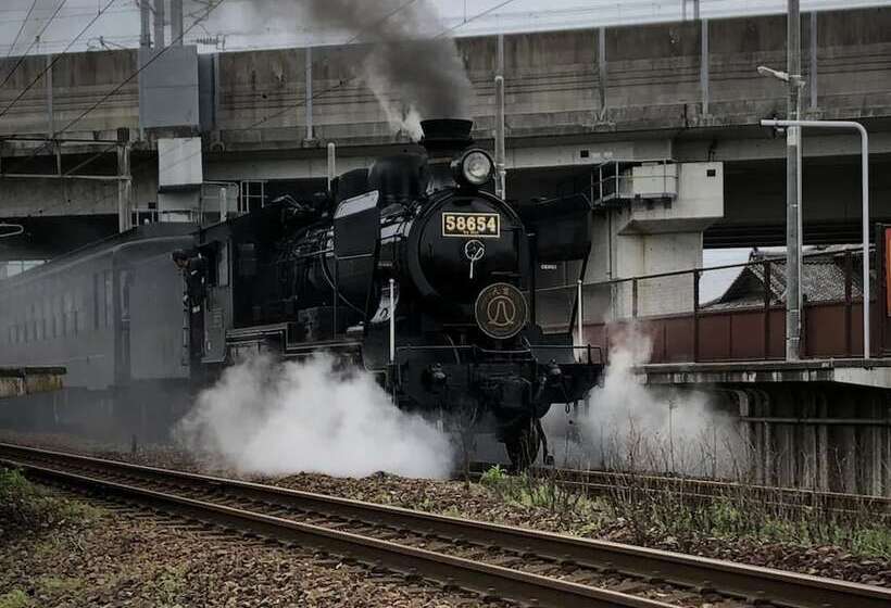 בית מלון כפרי Toyoko Inn Shin-Yatsushiro Ekimae