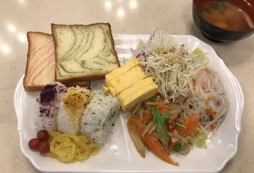 호텔 Toyoko Inn Tenmabashi Otemae