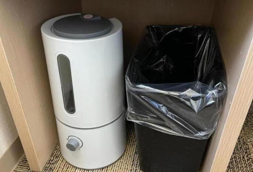 فندق Toyoko Inn Tokushima-eki Bizan-guchi