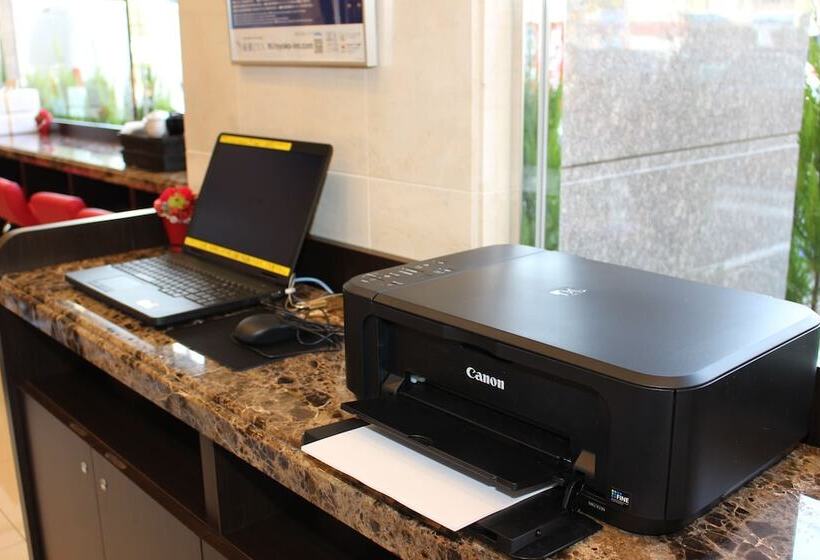 فندق Toyoko Inn Tokushima-eki Bizan-guchi