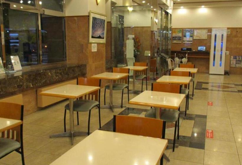 Отель Toyoko Inn Tokyo Korakuen Bunkyokuyakusho-mae