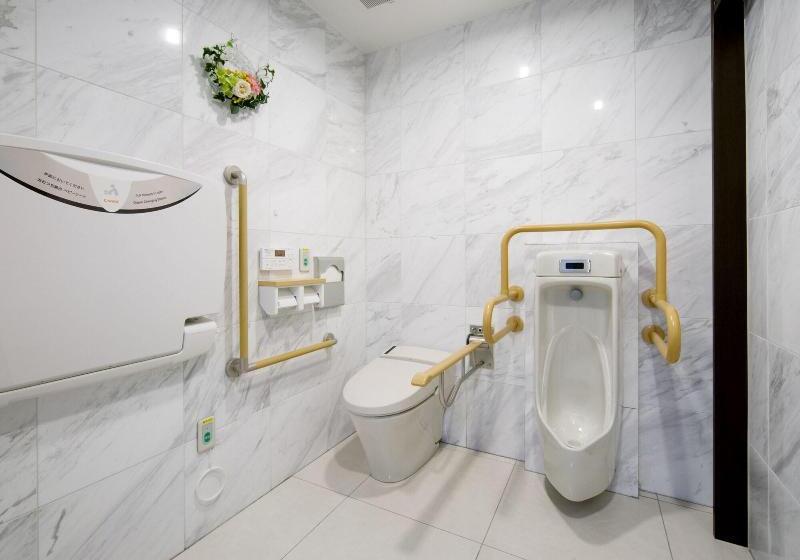 Отель Toyoko Inn Toyama Ekimae Takara-machi