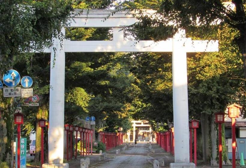 Отель Toyoko Inn Toyama Ekimae Takara-machi