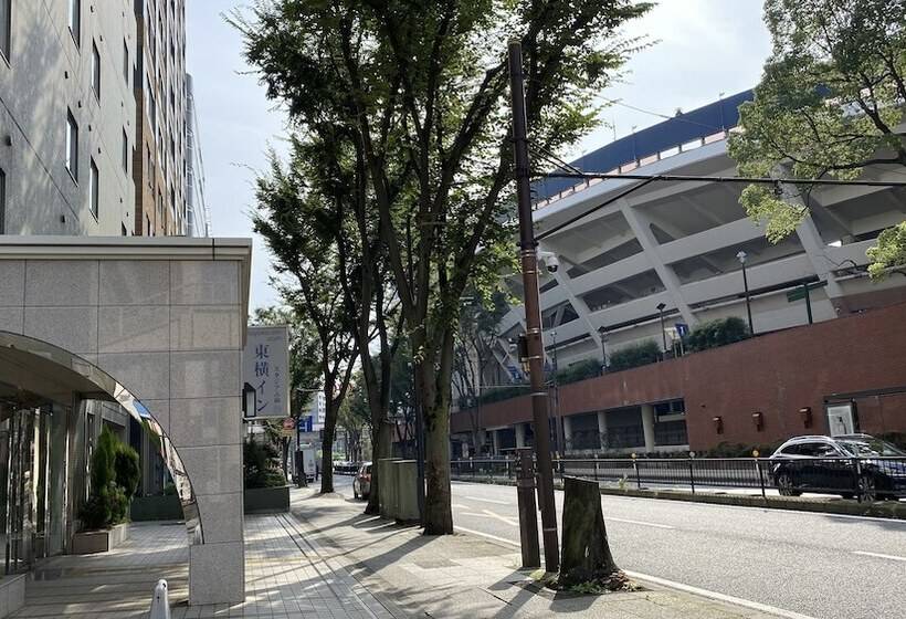 酒店 Toyoko Inn Yokohama Stadium-mae Honkan