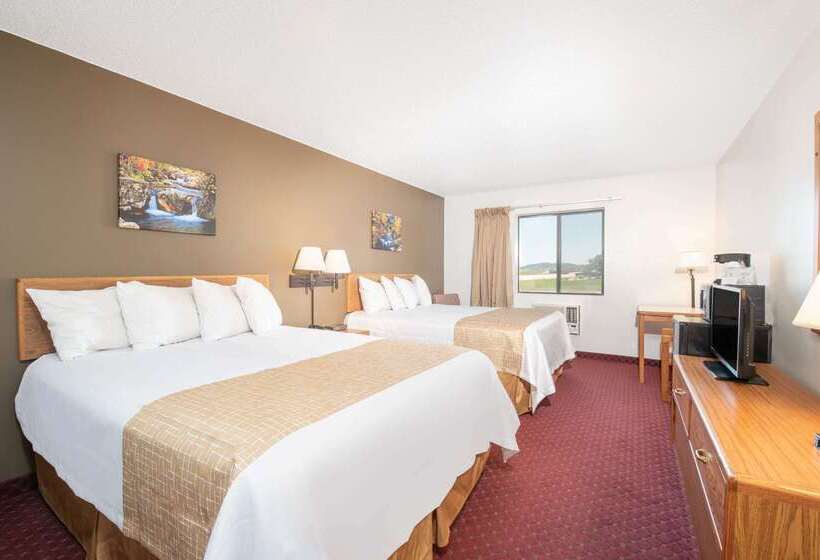 فندق Travelodge By Wyndham Spearfish