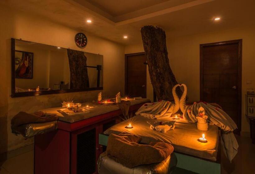 ホテル Tulip Inn Green Castle Mall Road