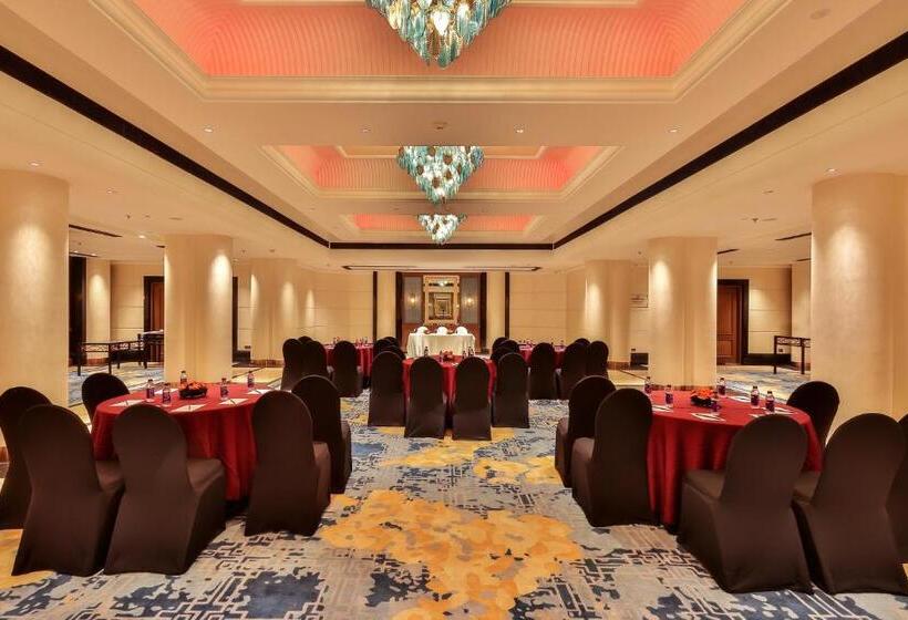 Welcomhotel By Itc Hotels, Devee Grand Bay, Visakhapatnam