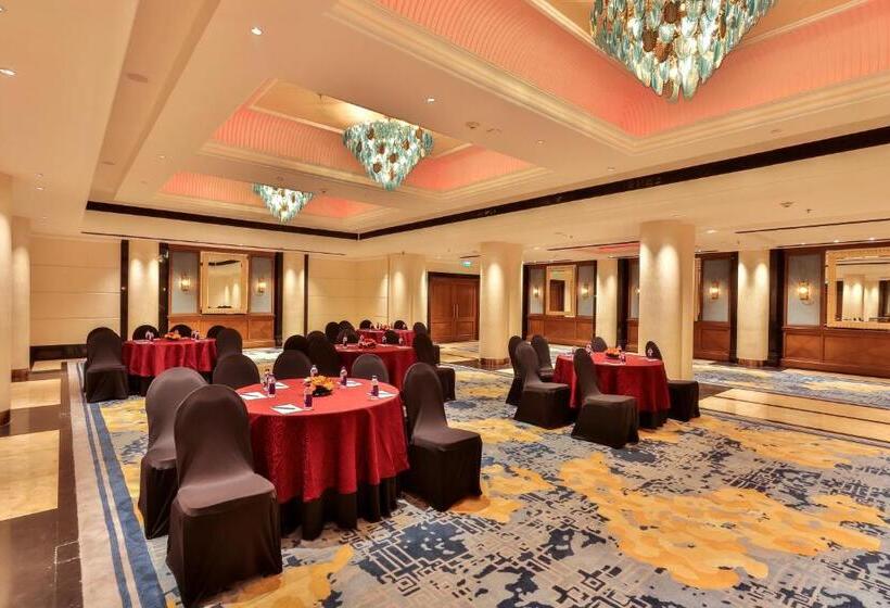 Welcomhotel By Itc Hotels, Devee Grand Bay, Visakhapatnam