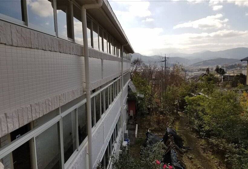 Hotel Yufuin Besso Shikisai