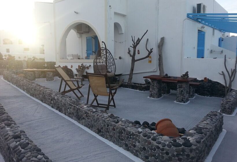 بنسيون Villa Livadaros