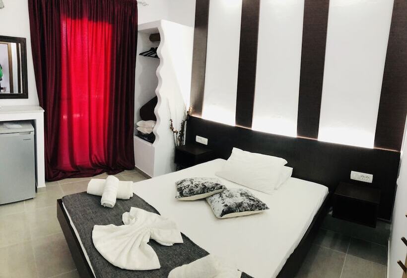 بنسيون Villa Livadaros