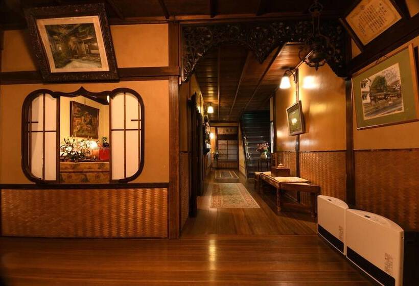 Seikoro Ryokan   Established In 1831