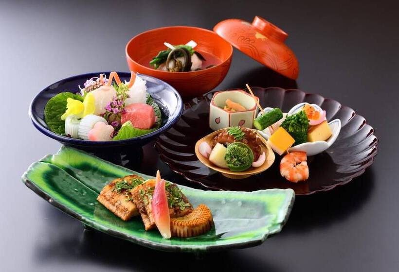 Seikoro Ryokan   Established In 1831